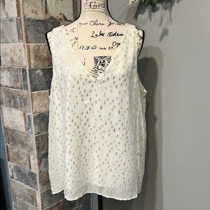 Lilly Pulitzer Florin Coconut Viscose Metallic Clip Blouse